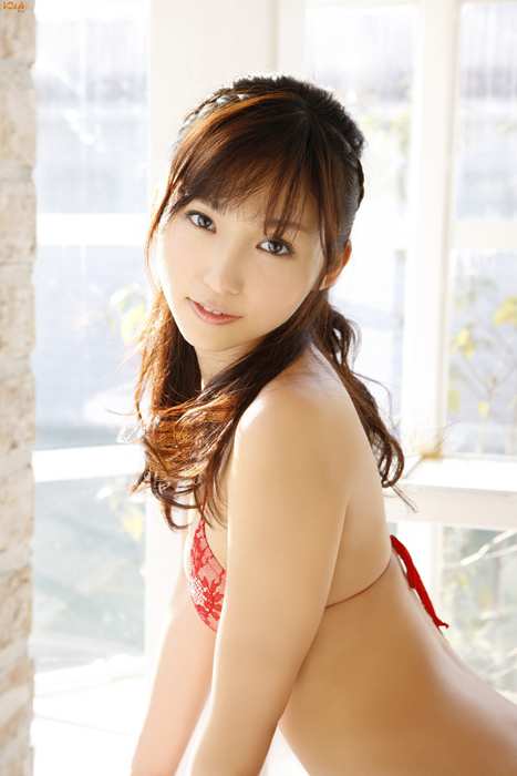 Bomb.TV写真ID0324 2011.03 含视频Risa Yoshiki 吉木りさ