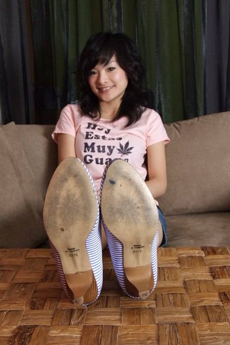 [cherryasianfeet高跟丝足性感丝袜足模]ID0189 08-05-2007 - Cherry