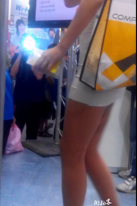 [街拍客视频]jx0122 极品白色包臀裙高挑美女模特