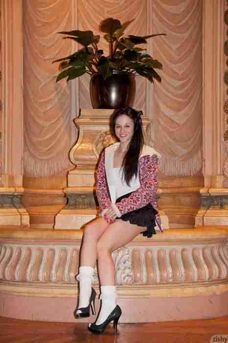 [zishy Girls写真]ID0263-logan-drae-at-the-biltmore-millenium